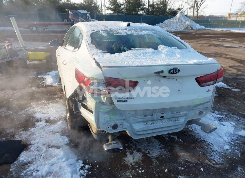 Photo 3 of 2019 Kia Optima S (VIN 5XXGT4L35KG352821)