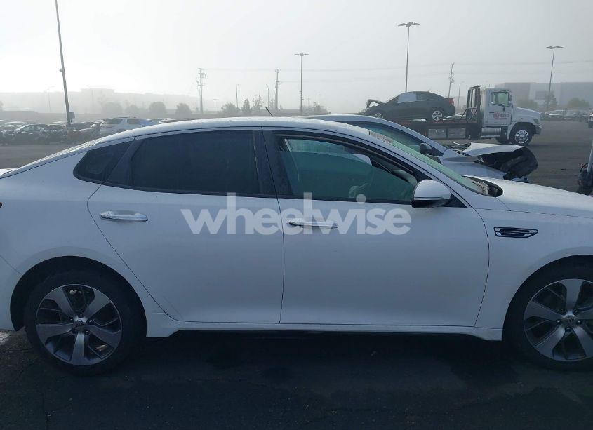 Photo 13 of 2019 Kia Optima LX/S (VIN 5XXGT4L35KG353970)