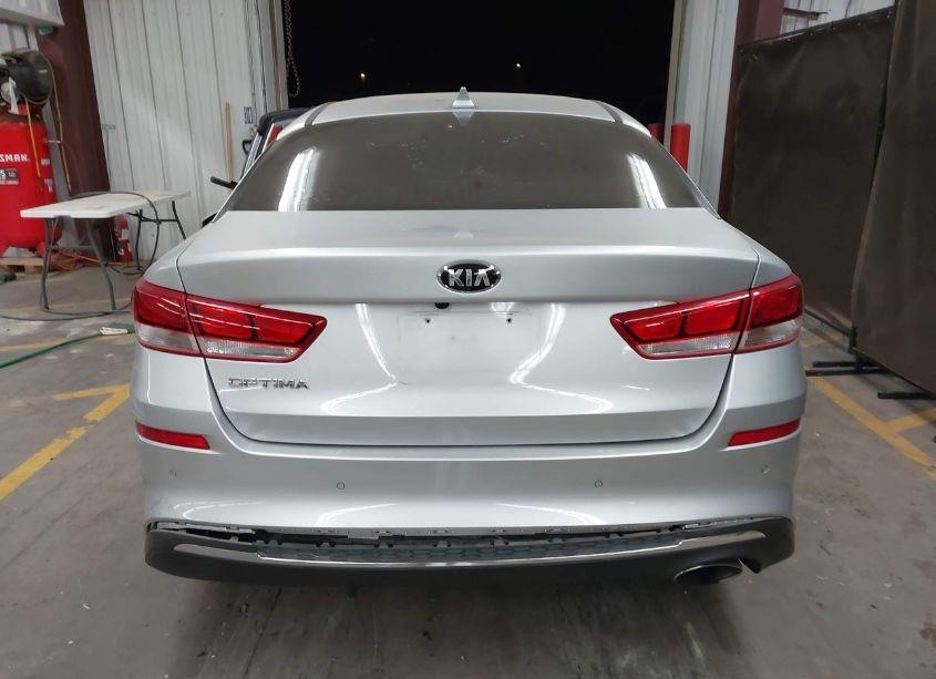 Photo 15 of 2019 Kia Optima LX (VIN 5XXGT4L35KG354178)