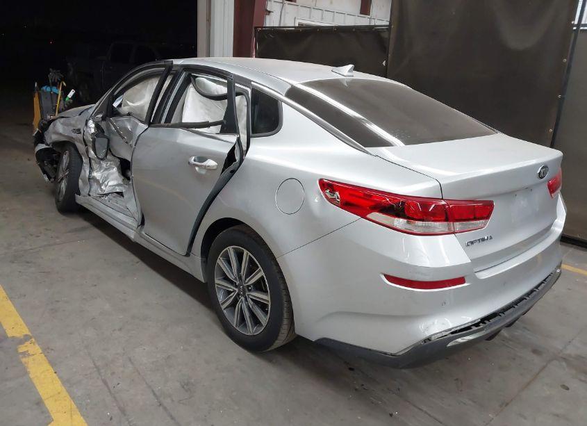 Photo 3 of 2019 Kia Optima LX (VIN 5XXGT4L35KG354178)
