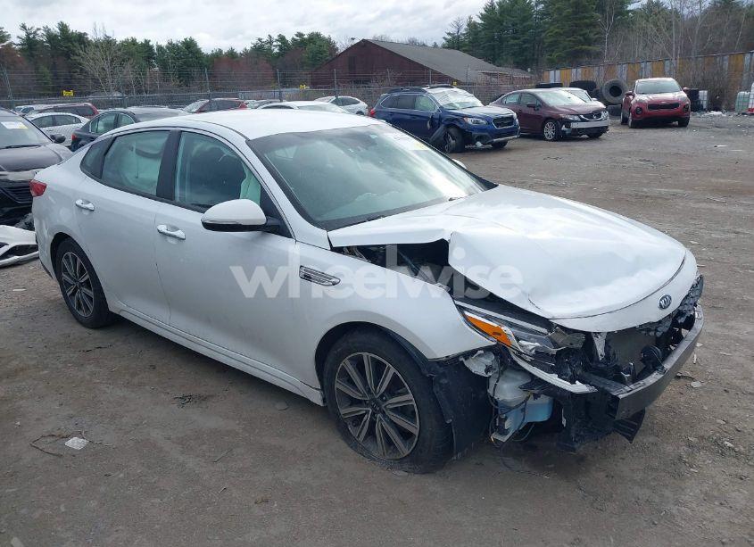 2019 Kia Optima LX (VIN 5XXGT4L35KG359834) main photo