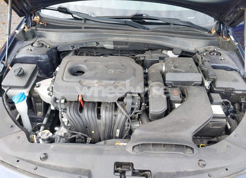 Photo 10 of 2019 Kia Optima LX (VIN 5XXGT4L35KG363141)