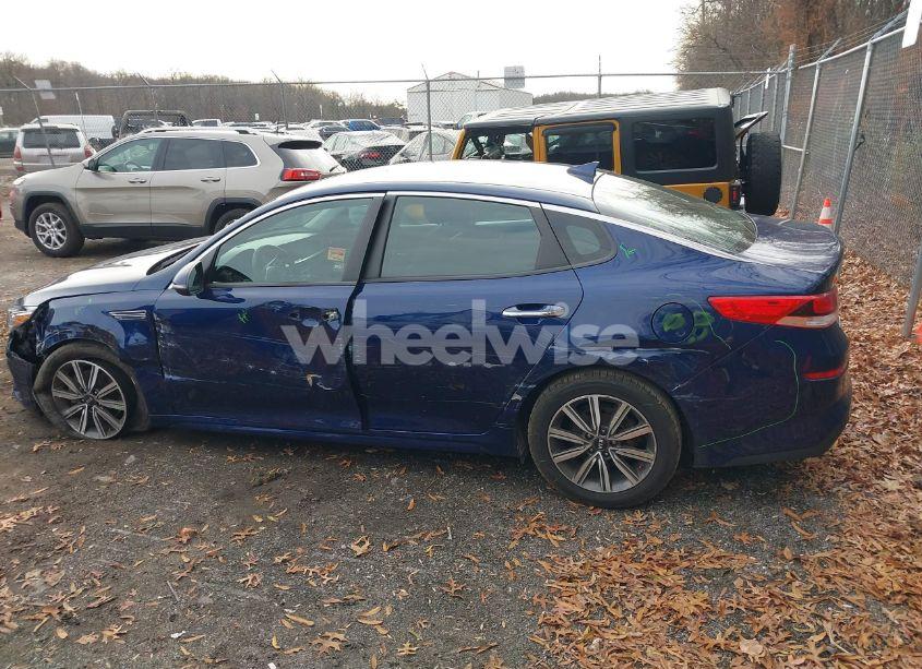 Photo 14 of 2019 Kia Optima LX (VIN 5XXGT4L35KG363141)