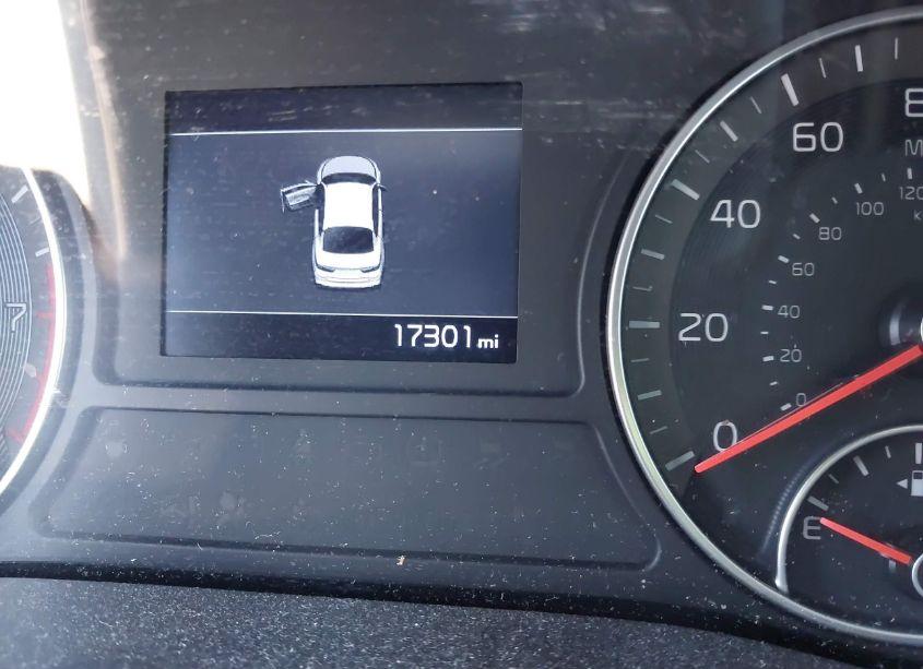 Photo 14 of 2019 Kia Optima LX (VIN 5XXGT4L35KG367562)