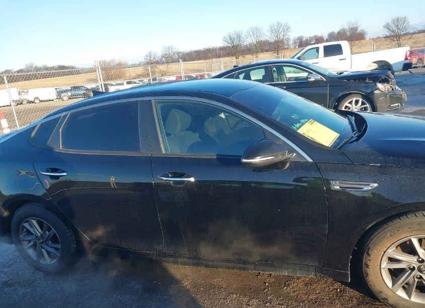Photo 14 of 2020 Kia Optima LX (VIN 5XXGT4L35LG396528)