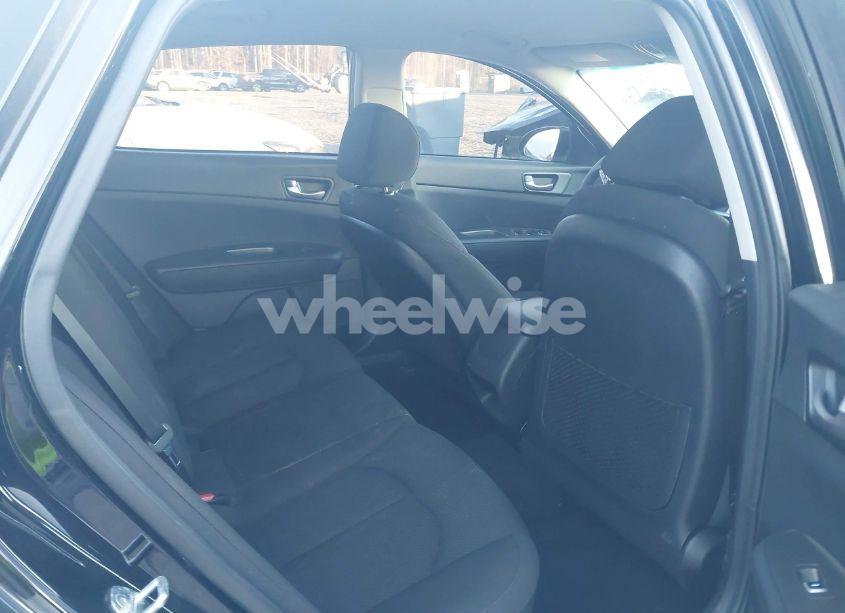 Photo 8 of 2020 Kia Optima LX/S/SE (VIN 5XXGT4L35LG398926)