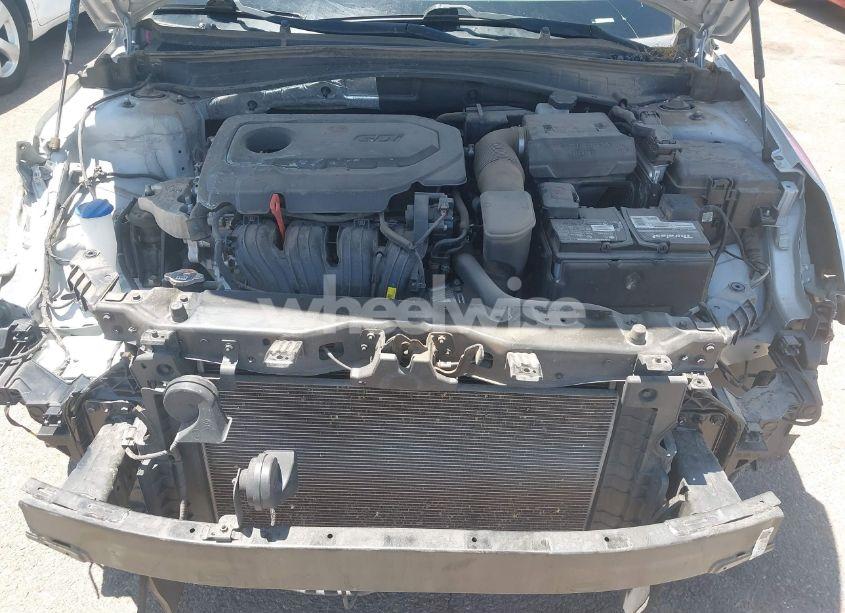 Photo 10 of 2020 Kia Optima LX (VIN 5XXGT4L35LG401081)