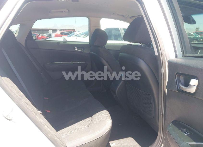 Photo 8 of 2020 Kia Optima LX (VIN 5XXGT4L35LG401081)