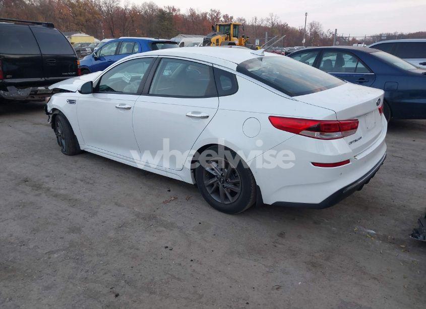 Photo 3 of 2020 Kia Optima LX (VIN 5XXGT4L35LG402764)