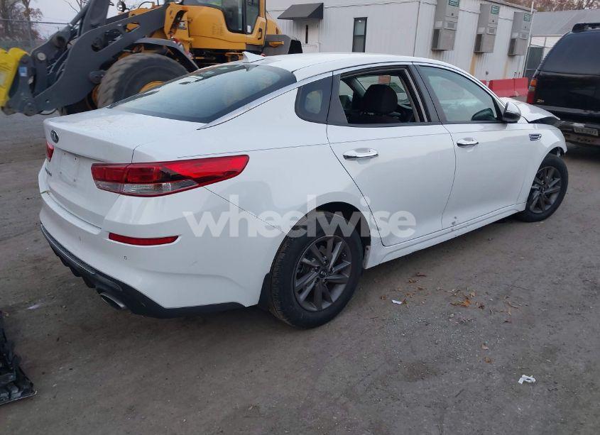 Photo 4 of 2020 Kia Optima LX (VIN 5XXGT4L35LG402764)