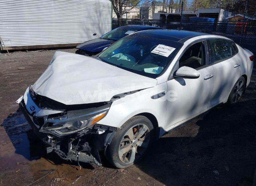 Photo 2 of 2020 Kia Optima S (VIN 5XXGT4L35LG420486)