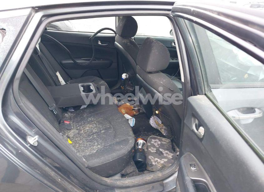 Photo 8 of 2020 Kia Optima LX (VIN 5XXGT4L35LG423369)