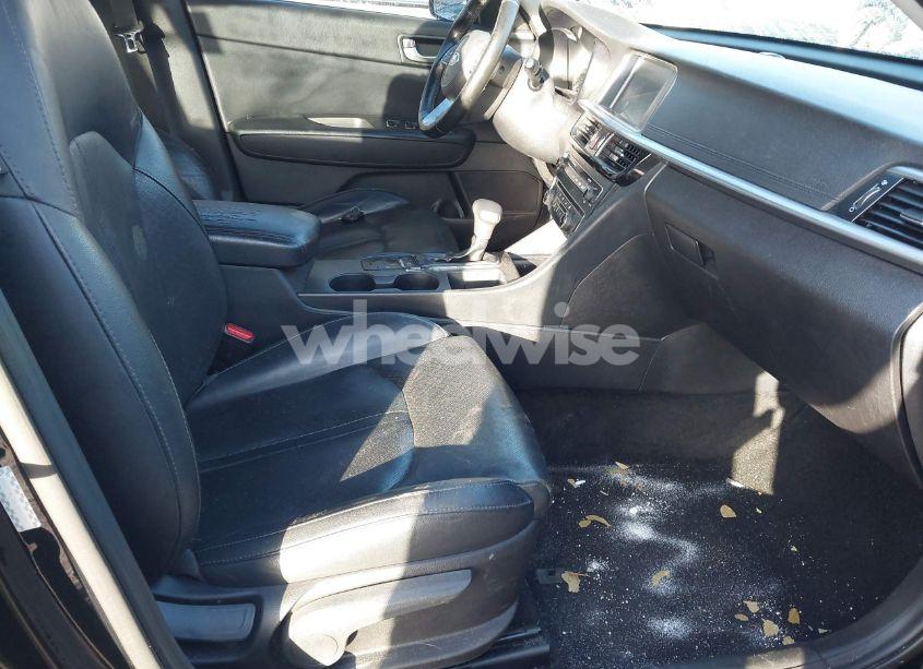 Photo 5 of 2020 Kia Optima SE (VIN 5XXGT4L35LG441001)