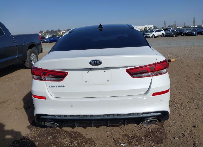 Photo 16 of 2020 Kia Optima SE (VIN 5XXGT4L35LG444321)