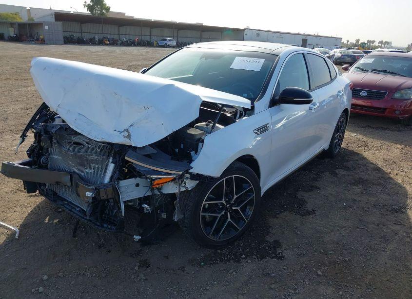 Photo 2 of 2020 Kia Optima SE (VIN 5XXGT4L35LG444321)