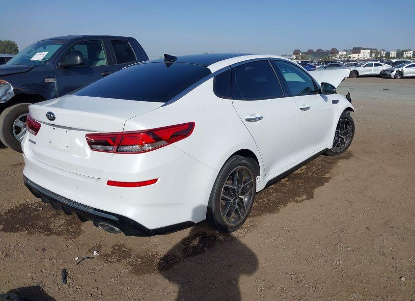 Photo 4 of 2020 Kia Optima SE (VIN 5XXGT4L35LG444321)