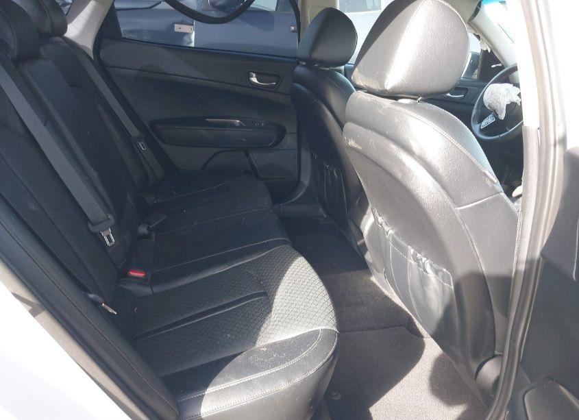Photo 8 of 2020 Kia Optima SE (VIN 5XXGT4L35LG444321)