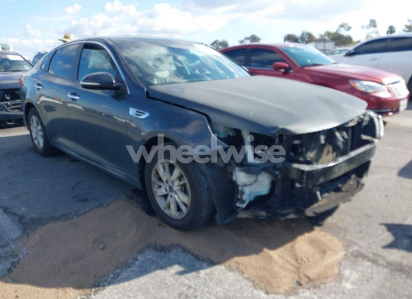 2016 Kia Optima LX (VIN 5XXGT4L36GG006669) main photo