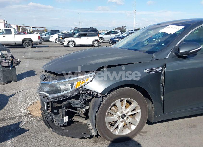 Photo 18 of 2016 Kia Optima LX (VIN 5XXGT4L36GG006669)