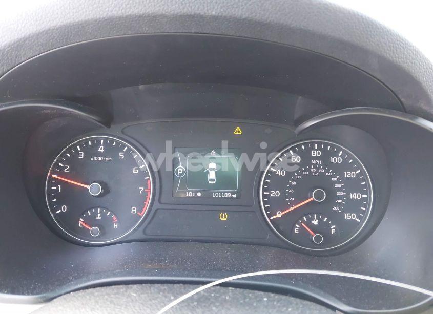 Photo 7 of 2016 Kia Optima LX (VIN 5XXGT4L36GG023746)