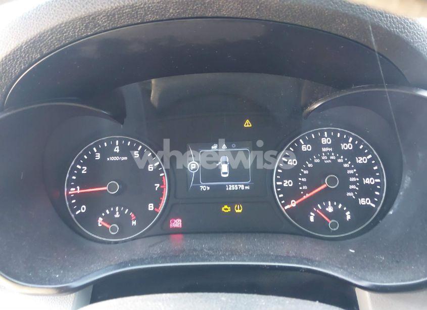 Photo 7 of 2016 Kia Optima LX (VIN 5XXGT4L36GG024119)