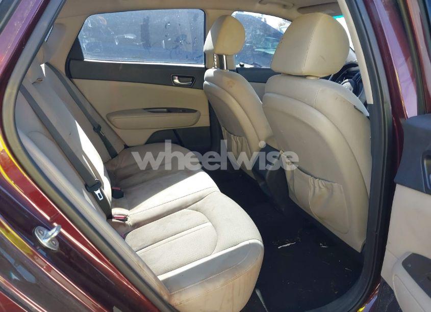 Photo 8 of 2016 Kia Optima LX (VIN 5XXGT4L36GG024119)