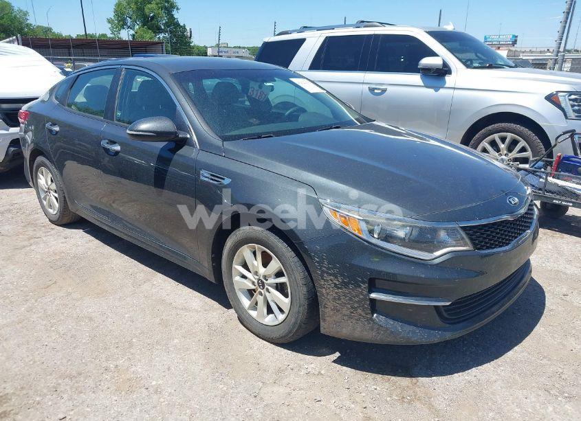 2016 Kia Optima LX (VIN 5XXGT4L36GG024394) main photo