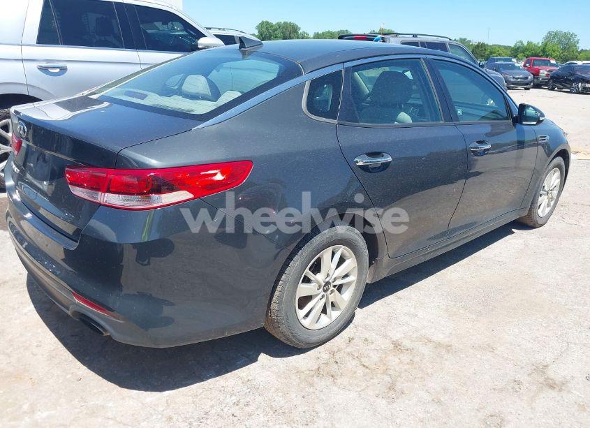Photo 4 of 2016 Kia Optima LX (VIN 5XXGT4L36GG024394)