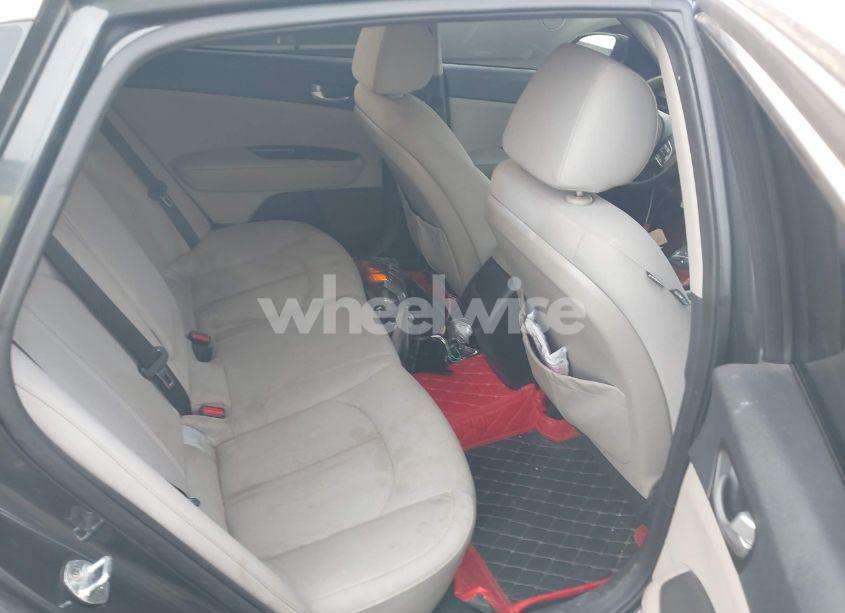 Photo 8 of 2016 Kia Optima LX (VIN 5XXGT4L36GG027053)