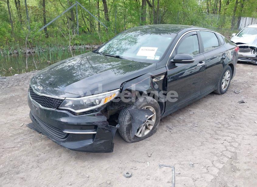 Photo 2 of 2016 Kia Optima LX (VIN 5XXGT4L36GG034522)