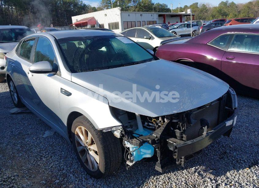 2016 Kia Optima LX (VIN 5XXGT4L36GG060456) main photo