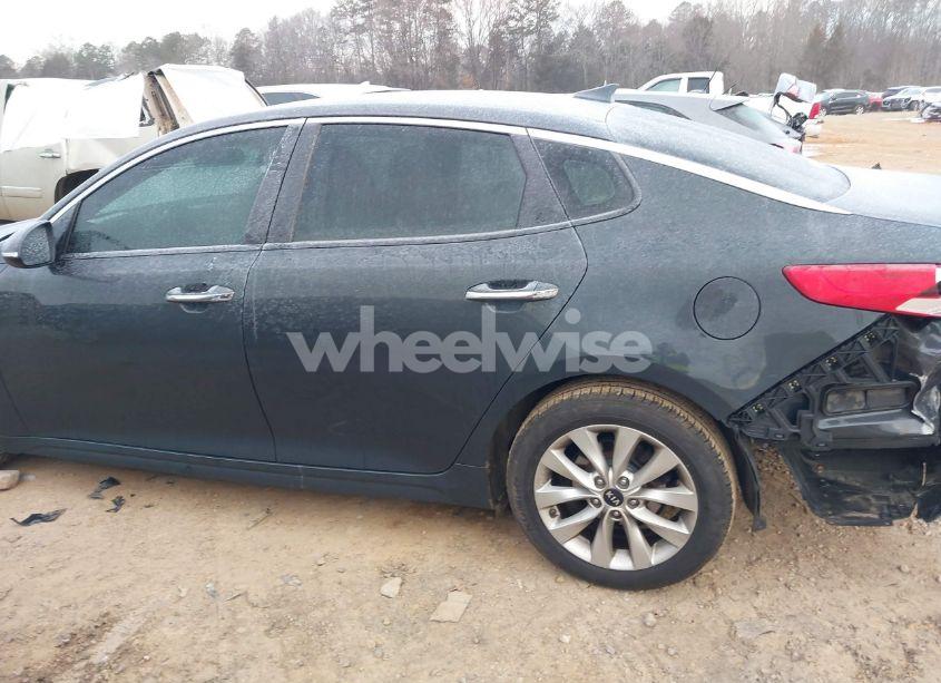 Photo 14 of 2016 Kia Optima LX (VIN 5XXGT4L36GG062112)