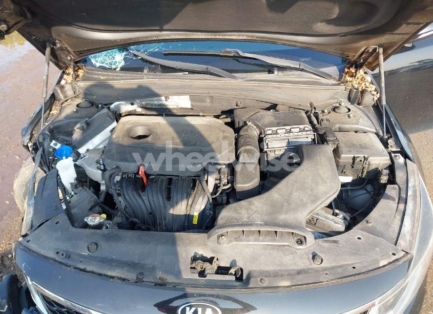 Photo 10 of 2016 Kia Optima LX (VIN 5XXGT4L36GG092839)