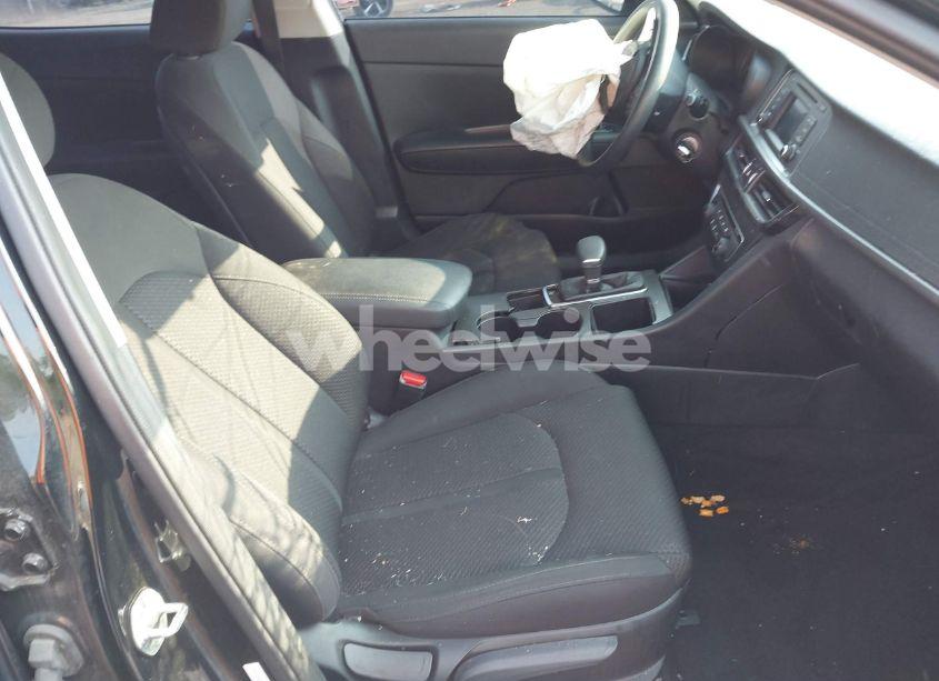 Photo 5 of 2016 Kia Optima LX (VIN 5XXGT4L36GG092839)