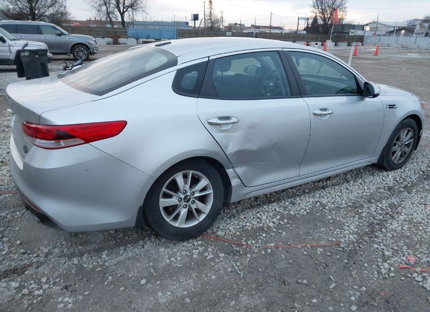 Photo 6 of 2016 Kia Optima LX (VIN 5XXGT4L36GG093733)