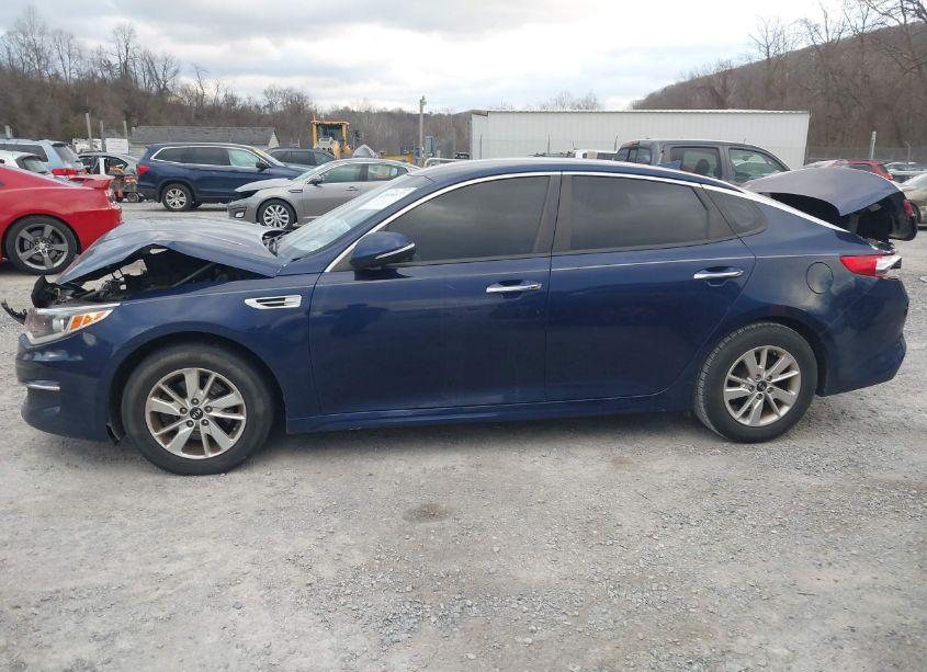 Photo 15 of 2016 Kia Optima LX (VIN 5XXGT4L36GG109395)