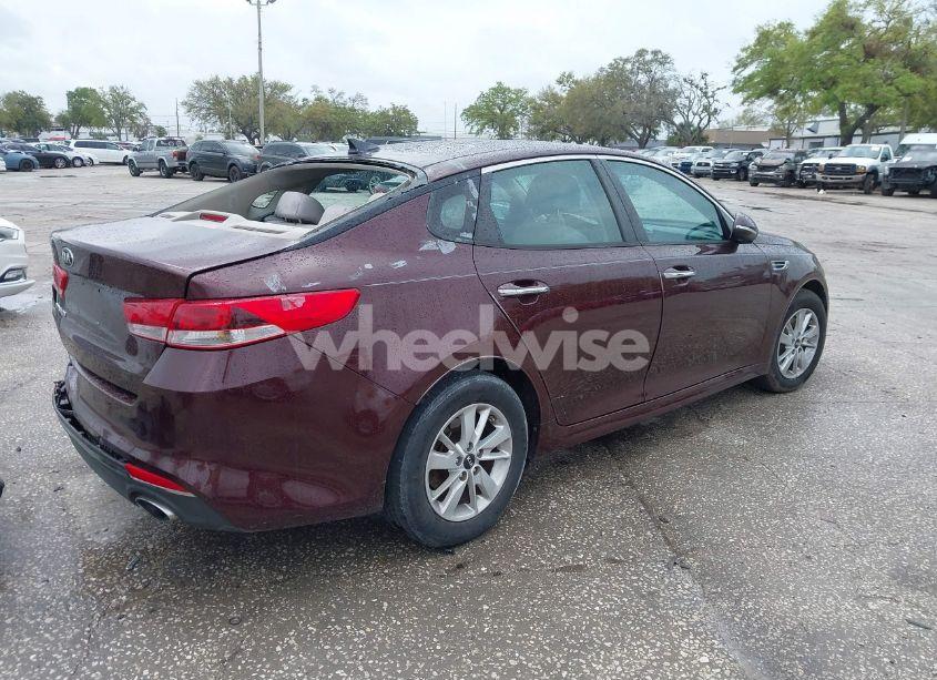 Photo 4 of 2016 Kia Optima LX (VIN 5XXGT4L36GG121370)