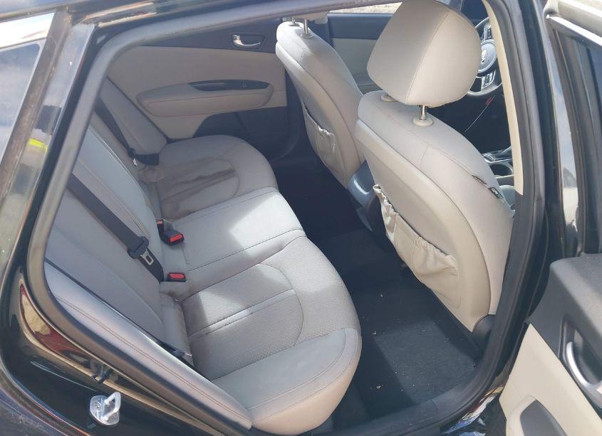 Photo 8 of 2017 Kia Optima LX (VIN 5XXGT4L36HG131706)