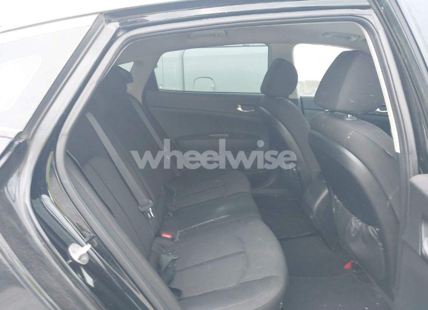 Photo 8 of 2017 Kia Optima LX (VIN 5XXGT4L36HG152832)