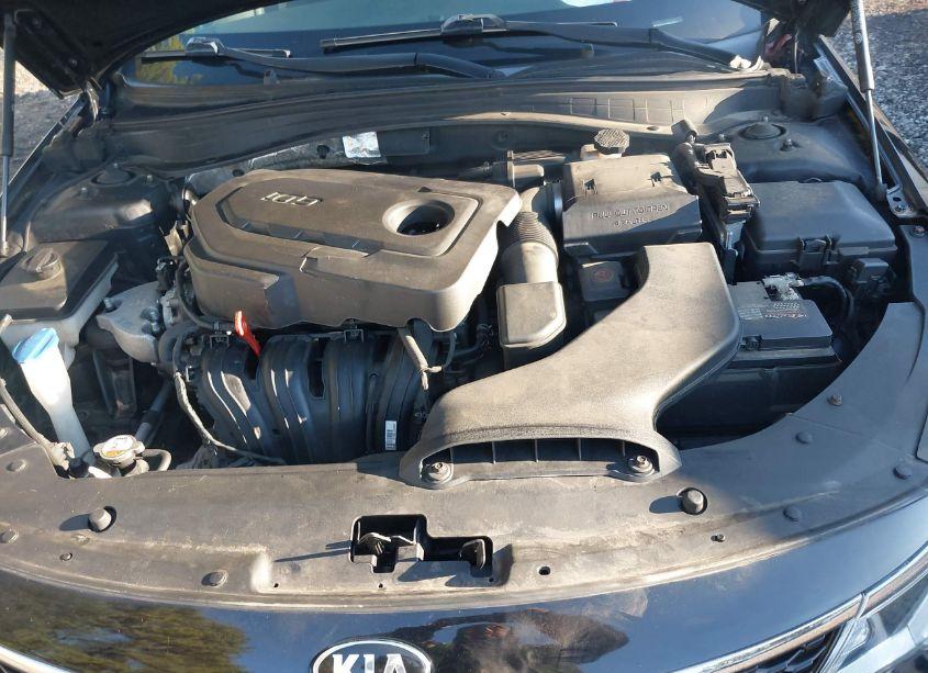 Photo 10 of 2017 Kia Optima LX (VIN 5XXGT4L36HG157075)