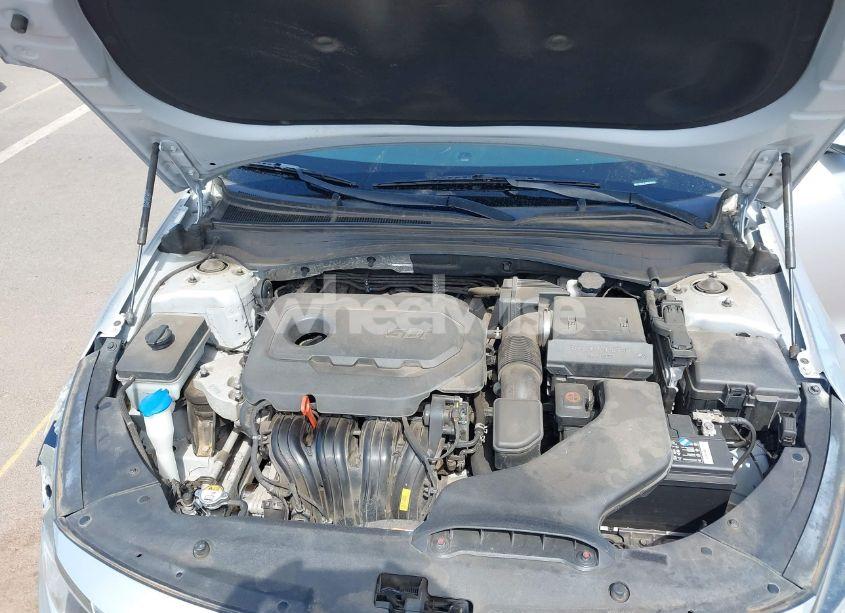 Photo 10 of 2017 Kia Optima LX (VIN 5XXGT4L36HG164429)