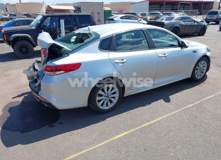 Photo 4 of 2017 Kia Optima LX (VIN 5XXGT4L36HG164429)