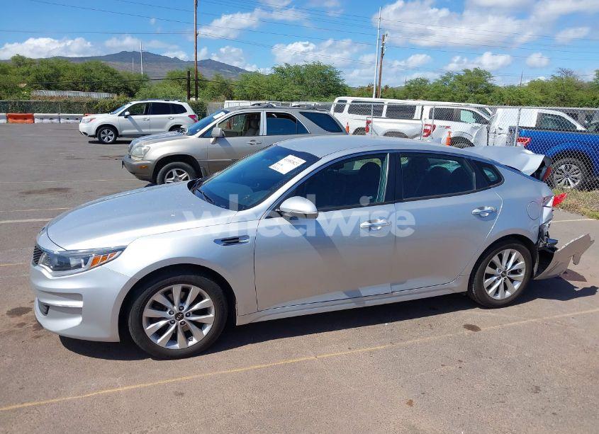 Photo 6 of 2017 Kia Optima LX (VIN 5XXGT4L36HG164429)