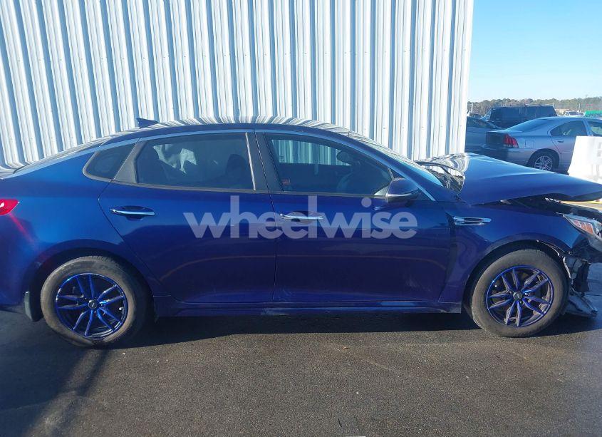 Photo 13 of 2017 Kia Optima LX (VIN 5XXGT4L36HG170344)