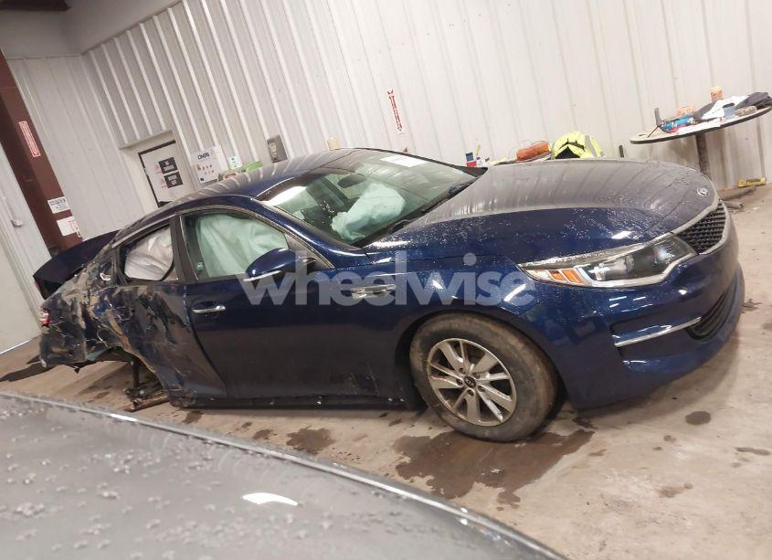 Photo 13 of 2017 Kia Optima LX (VIN 5XXGT4L36HG174670)