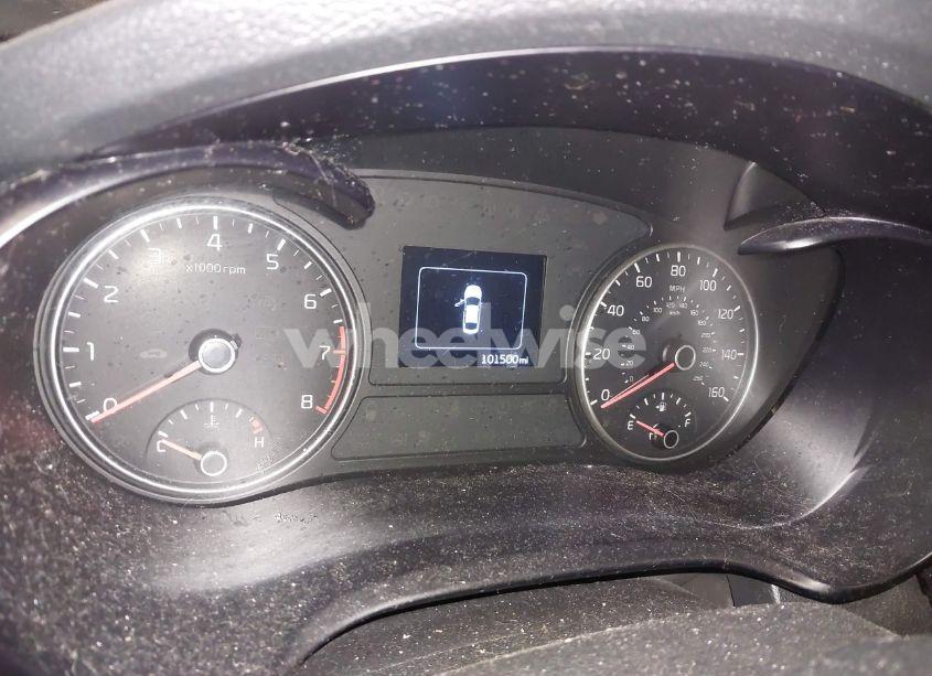 Photo 7 of 2017 Kia Optima LX (VIN 5XXGT4L36HG174670)