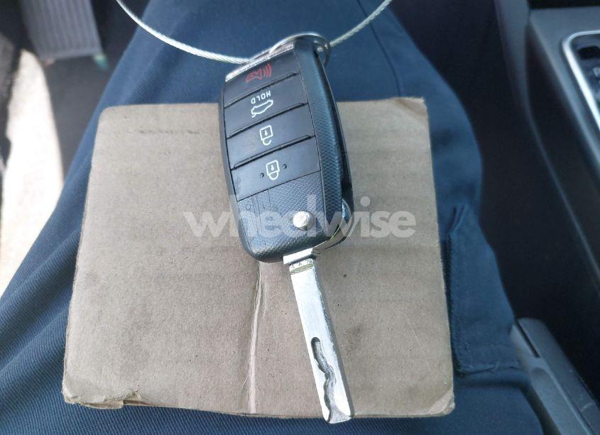 Photo 11 of 2018 Kia Optima LX (VIN 5XXGT4L36JG179485)