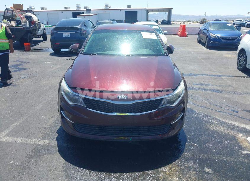 Photo 12 of 2018 Kia Optima LX (VIN 5XXGT4L36JG179485)