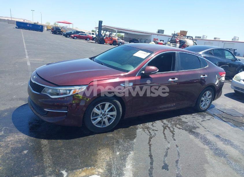 Photo 14 of 2018 Kia Optima LX (VIN 5XXGT4L36JG179485)
