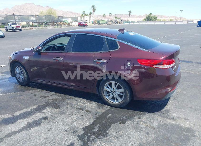 Photo 3 of 2018 Kia Optima LX (VIN 5XXGT4L36JG179485)
